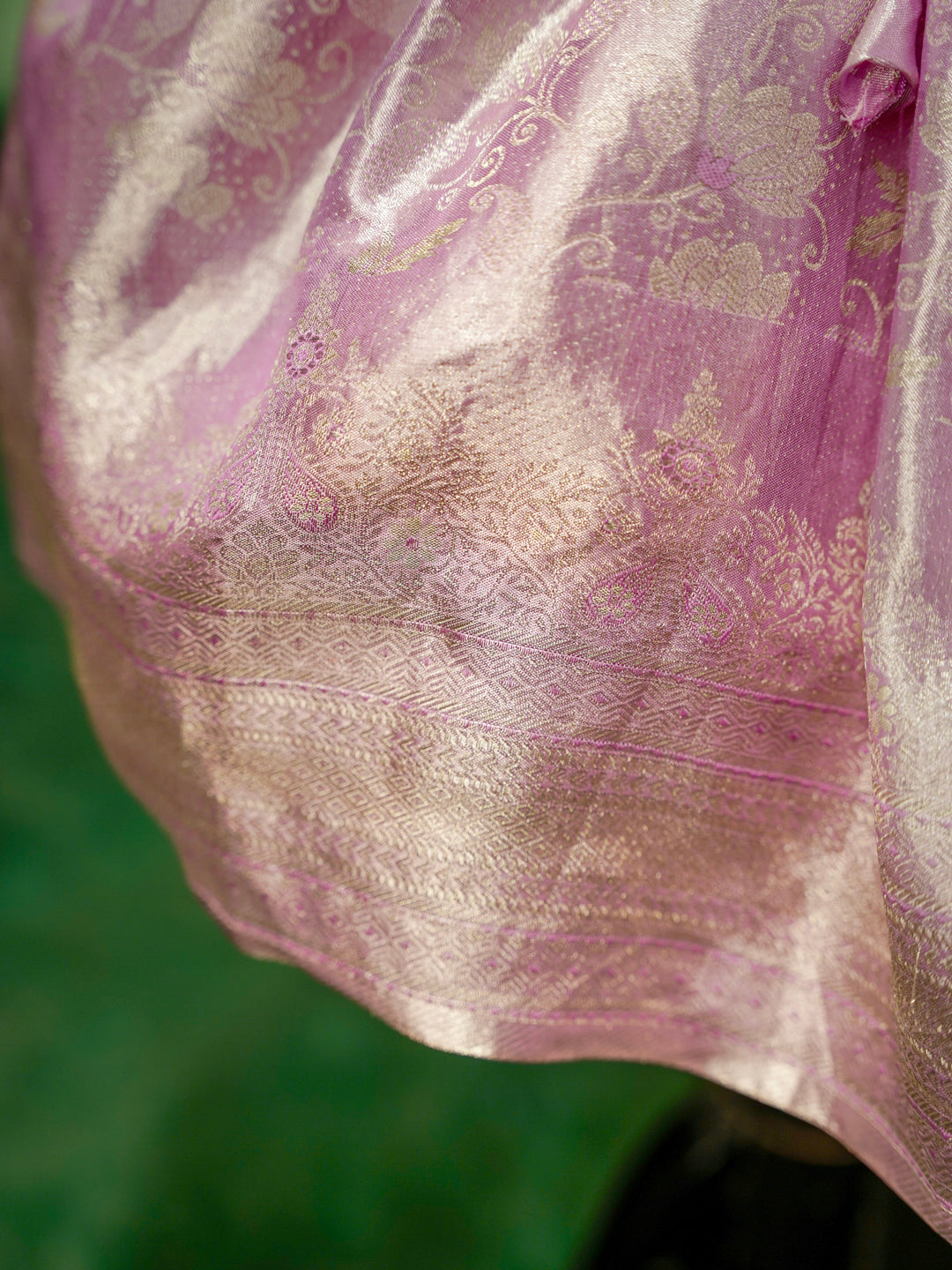 Lavender Mist Pure Kanchipuram Silk Pattu Gown