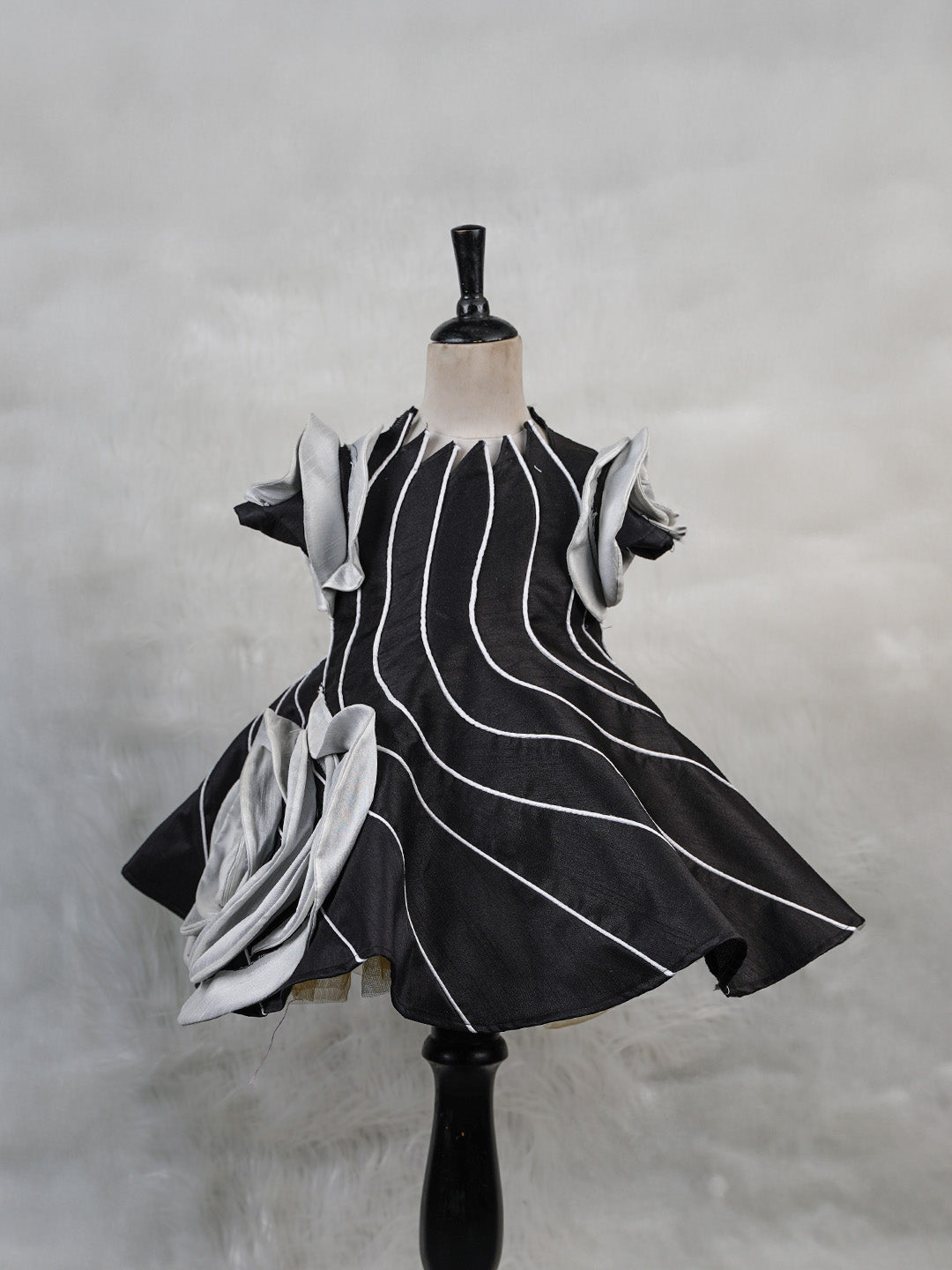 Self Designed Pannelled Black and White Rosette Silk Gown
