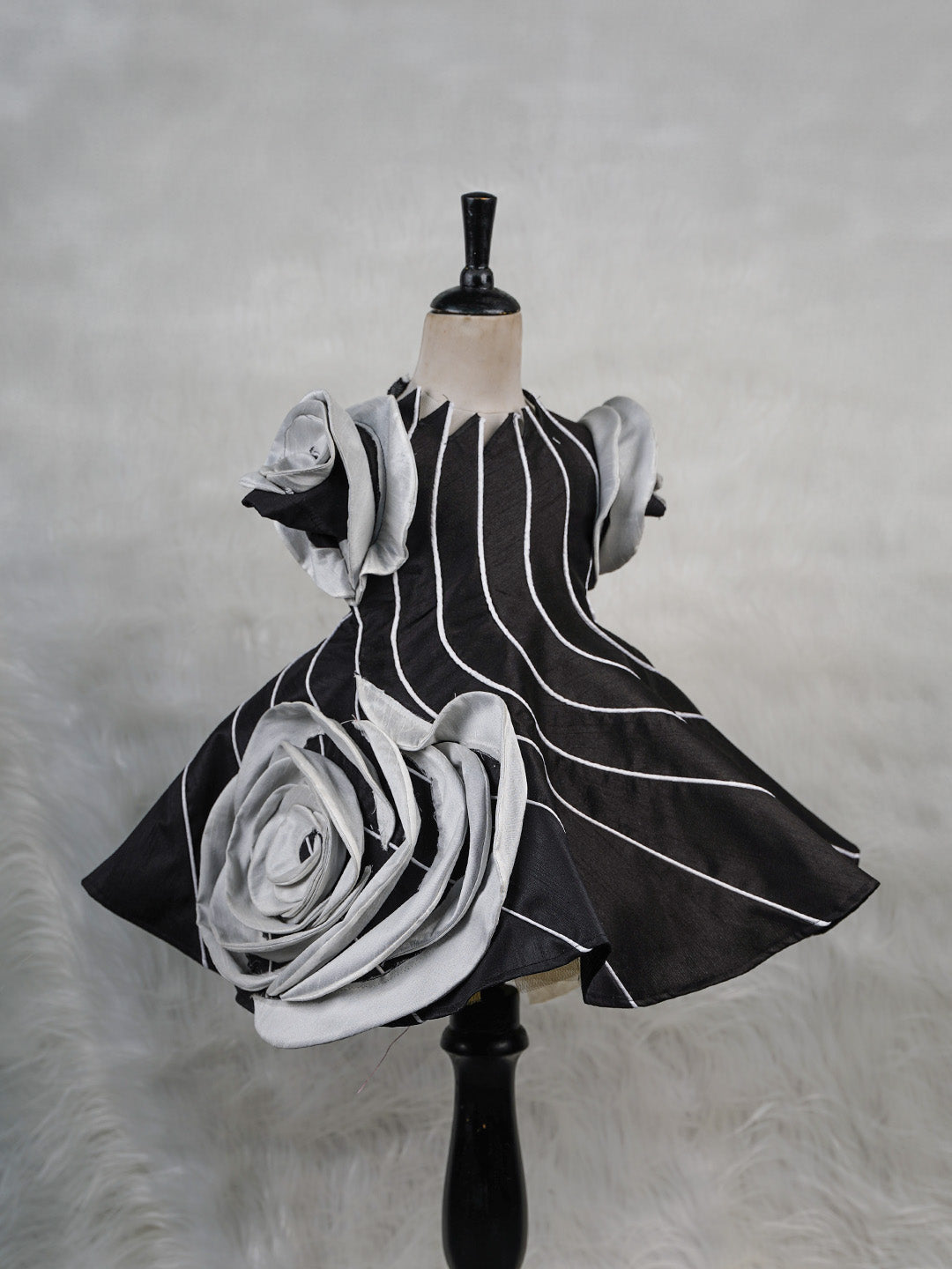 Self Designed Pannelled Black and White Rosette Silk Gown