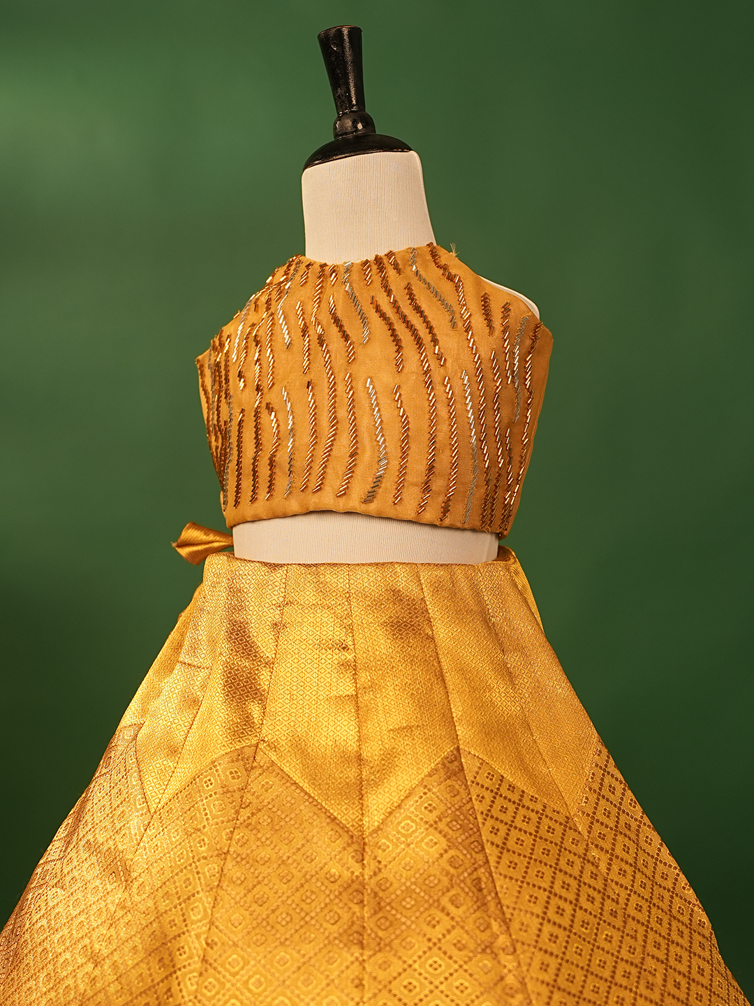 Golden Lehenga – The Ultimate Ethnic Wear Choice