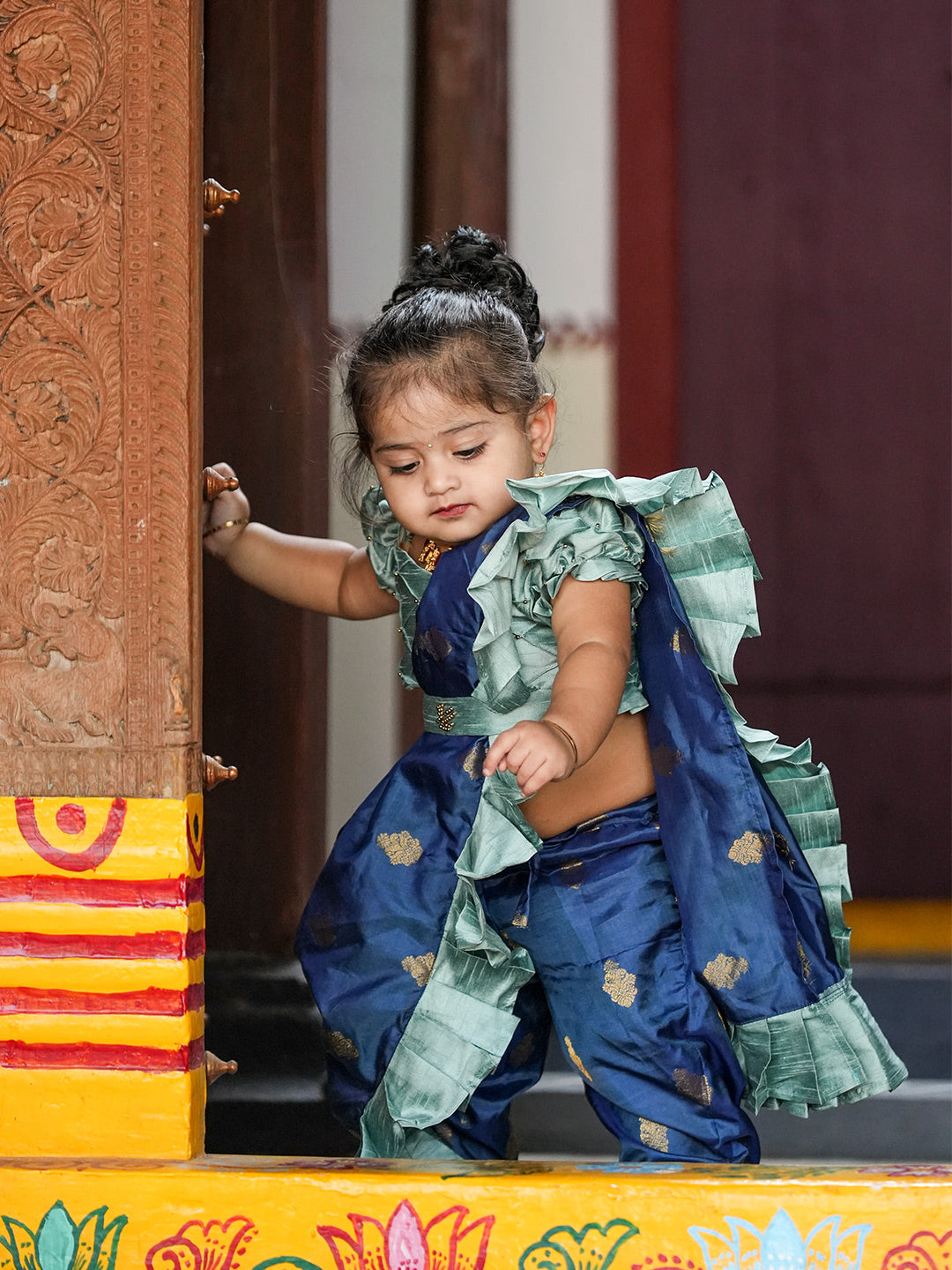 Blue Nauvari Saree with Stale Blue Frills