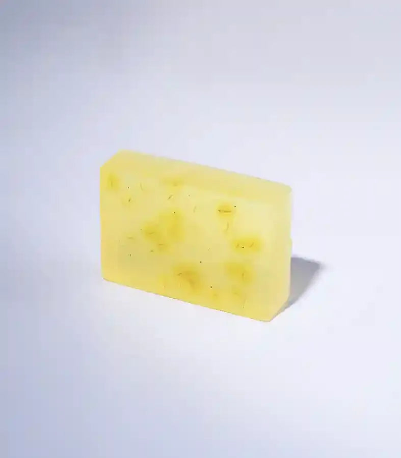 Saffron & Carrot Cleansing Bar